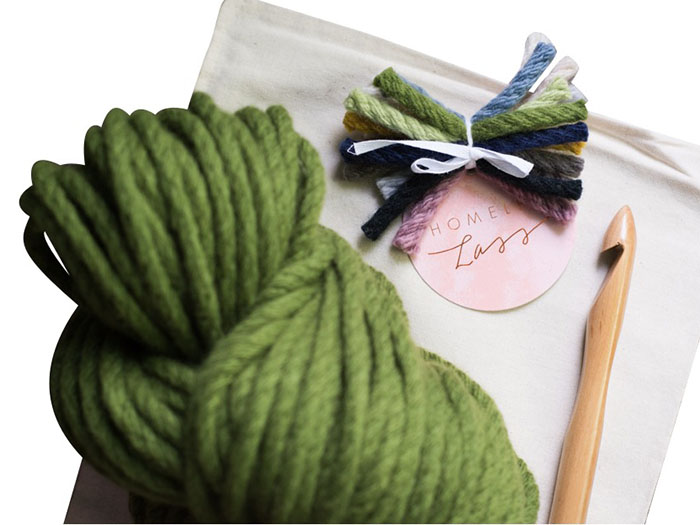 homelea lass chunky crochet kit