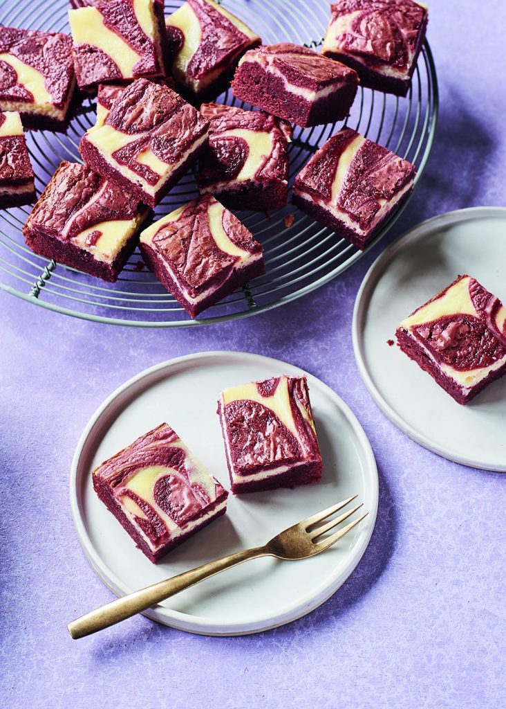 red velvet cheesecake swirl brownies